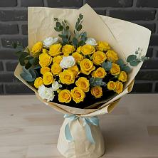 Букет цветов из:  Розы в Павлищево