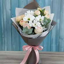 Букет цветов из:  Хризантемы и Розы #REPLACE_PRED# Павлищево