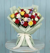 Букет цветов из:  Розы в Павлищево