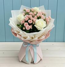 Букет цветов из:  Розы #REPLACE_PRED# Павлищево