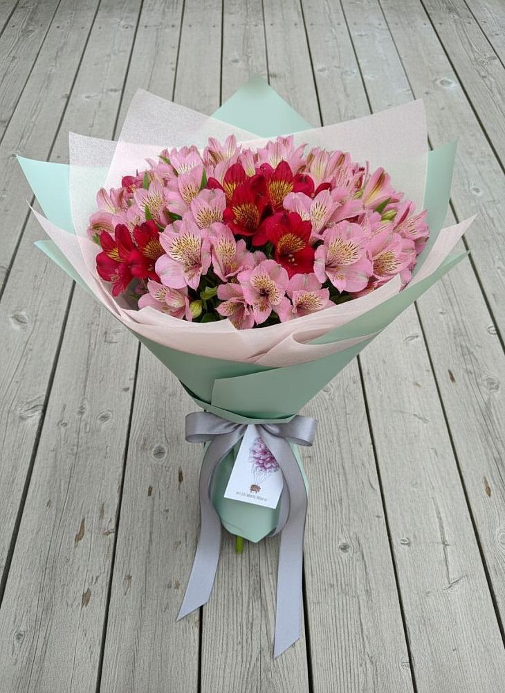 Букет цветов из: Альстромерии в Павлищево