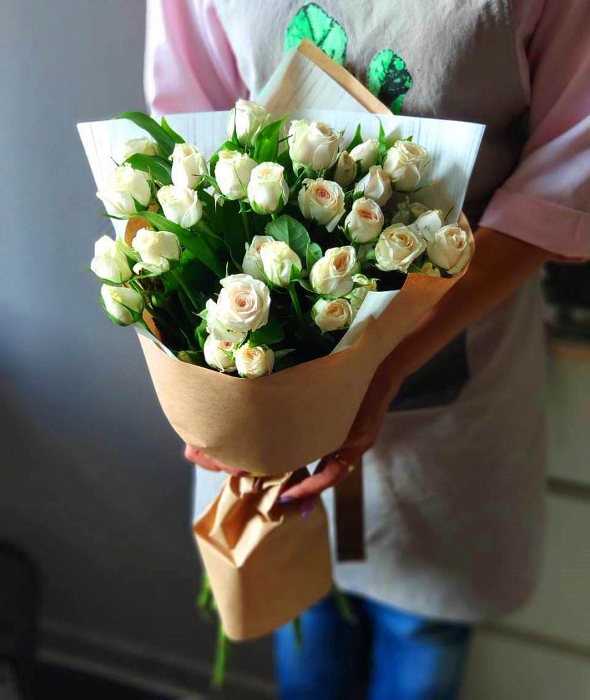 Букет цветов из: Розы в Павлищево