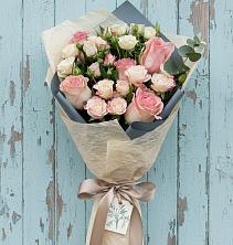 Букет цветов из:  Розы в Павлищево