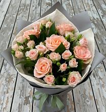 Букет цветов из:  Розы #REPLACE_PRED# Павлищево