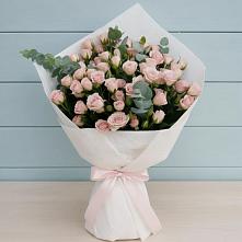 Букет цветов из:  Розы в Павлищево